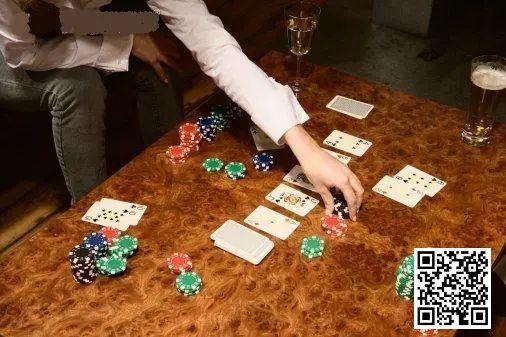 【小鱼Poker】教学：学会这六点基础知识，离德州扑克职业玩家更进一步