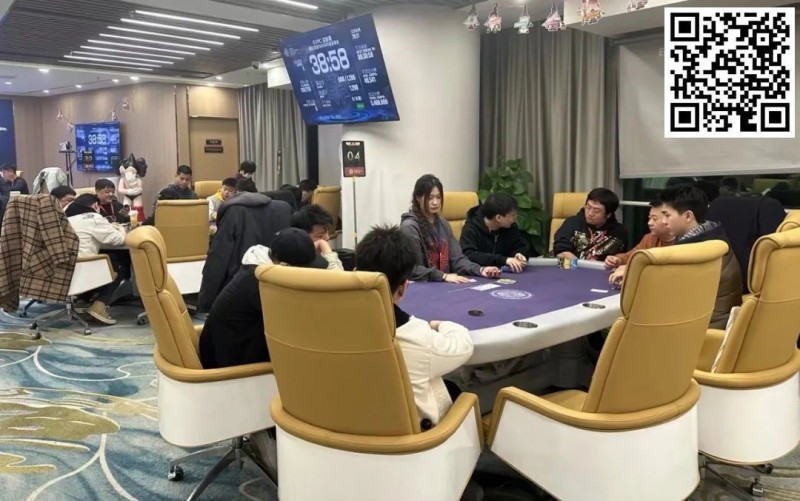 【小鱼Poker】EVPC迎新赛｜主赛Day1A组221人参赛开门红 陈明聪延续火热状态领衔39人晋级