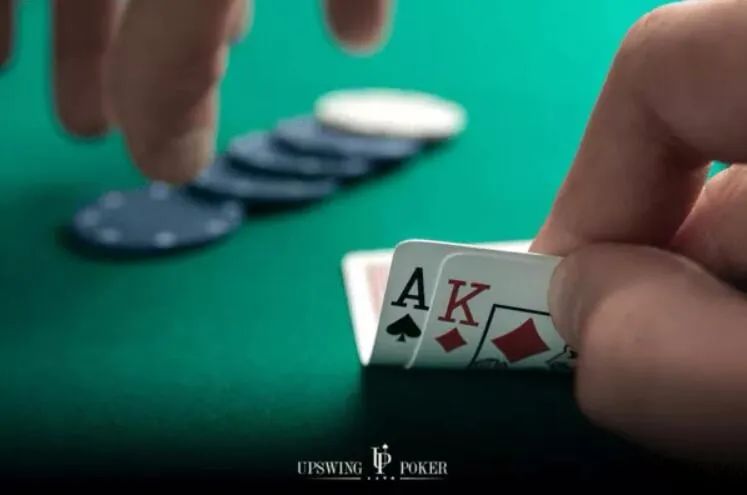 【小鱼Poker】教学：手拿AK杂色的贪婪与恐惧，这手牌到底该怎么玩