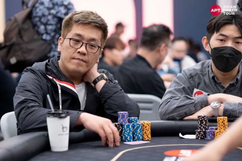 【小鱼Poker】2023APT台北｜主赛事437人次，创下A组新纪录，Namhyung Kim 及 Chun-Yu Wu 平排领头