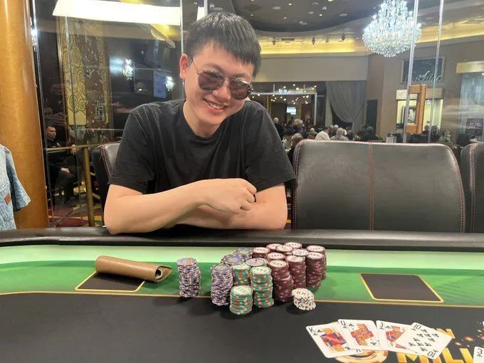 【小鱼Poker】Wesley 300万刀上桌惊煞众人，遭遇最大赢家Huss挑衅一顿FK输出