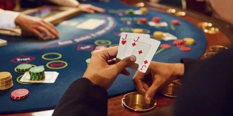 【小鱼Poker】教学：什么时候可以在转牌第二次开火，看完这篇你就懂了