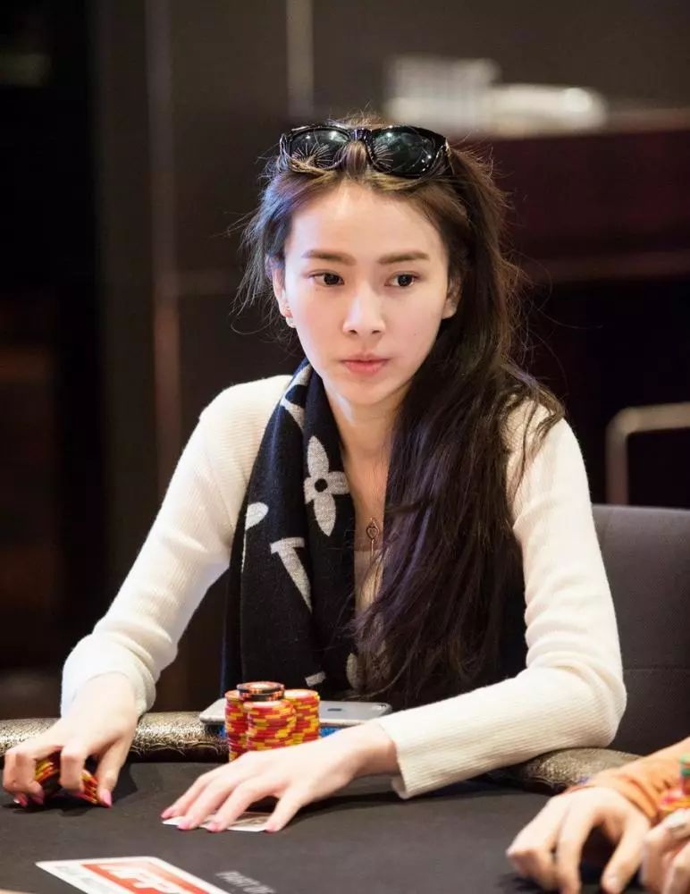 【小鱼Poker】话题 |德州扑克，无论男女都必须知道的事