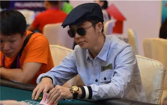 【小鱼Poker】14年资深牌手交底：职业牌手千万不能做的事