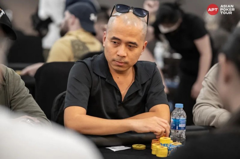 【小鱼Poker】【APT越南】主赛事507人次参赛刷新纪录，越南 Julien Tran 领衔48人晋级Day3