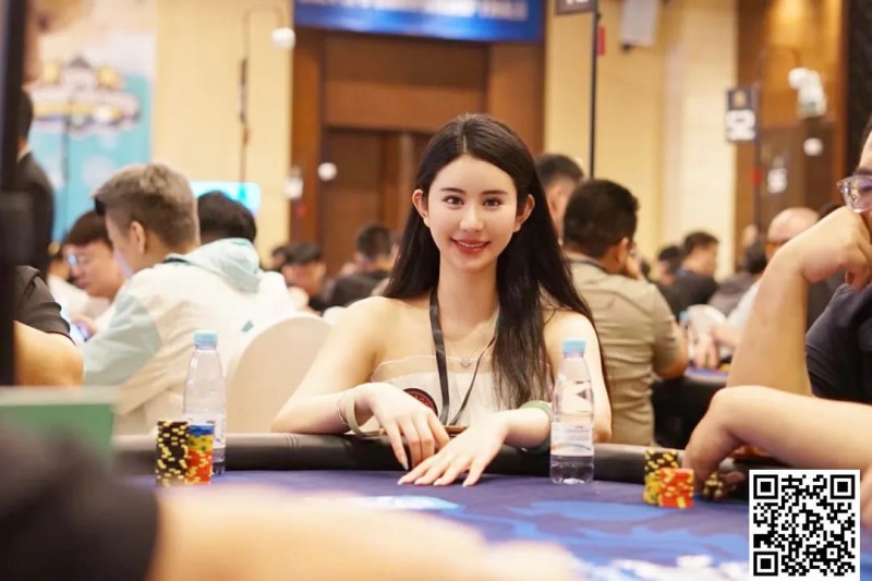 【小鱼Poker】CPG三亚总决赛持续升温！主赛事B组1569人狂热加入战斗！王珰装袋317500计分牌领先598人晋级！