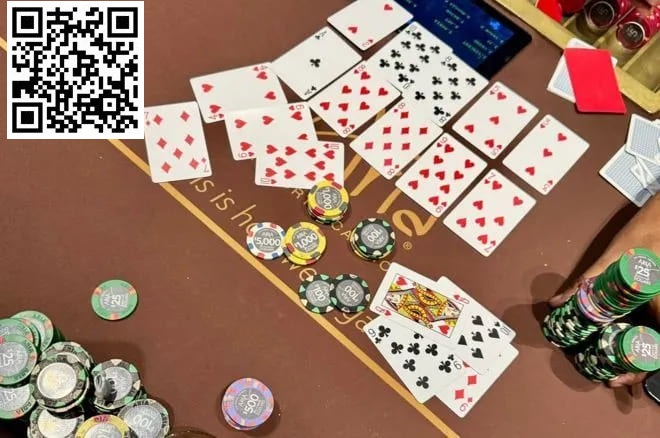 【小鱼Poker】梦里才会出现的牌局：同一玩家在一手牌里击中两个同花顺