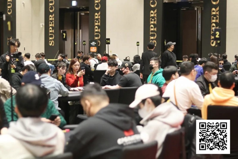 【小鱼Poker】气氛持续火热！B组226人参赛34人晋级 李磊收揽55.5万计分牌成CL！今天主赛最后晋级机会！【SUPER CUP济州】