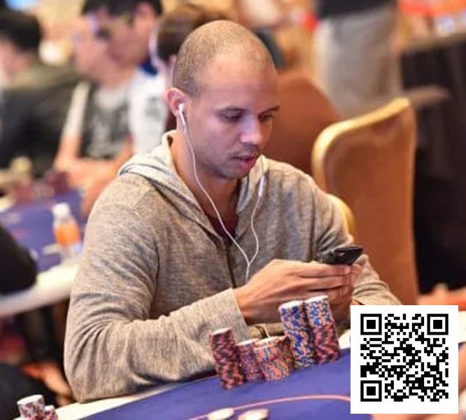 【小鱼Poker】讨论 | WSOP禁止使用手机的措施是否过头了？