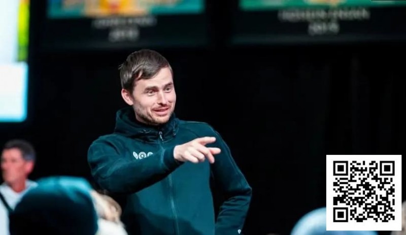 【小鱼Poker】娱乐还是越界？Martin Kabrhel在比赛中多次拖延时间引发众怒
