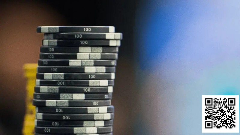 【小鱼Poker】没位置也能硬刚？一个4bet诈唬让对手瞬间怀疑人生