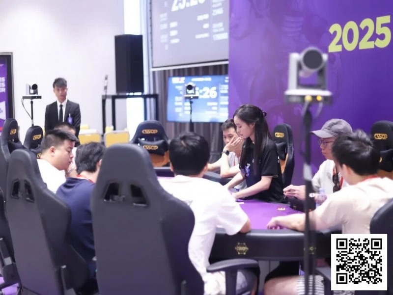 【小鱼Poker】CSOP潮汕杯 | 开幕赛195人参赛29人晋级 林鑫/杨丹领跑A/B组