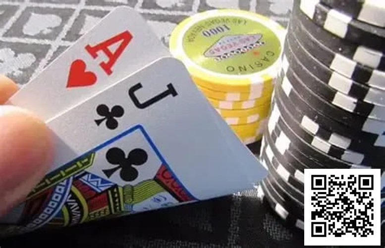 【小鱼Poker】牌局深度解析：100bb常规桌，SB位AJo的3-bet底池GTO打法详解