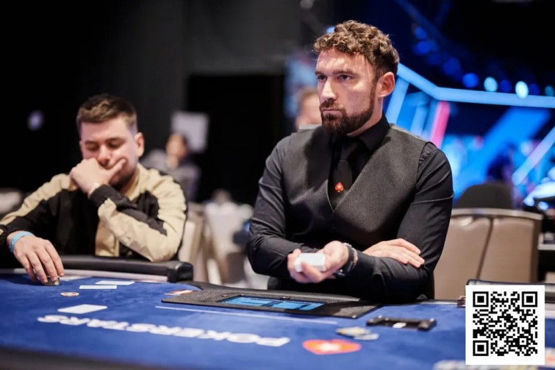 【小鱼Poker】讨论 | 当发牌员失误，亮出了你需要的牌，这手牌到底该不该弃？