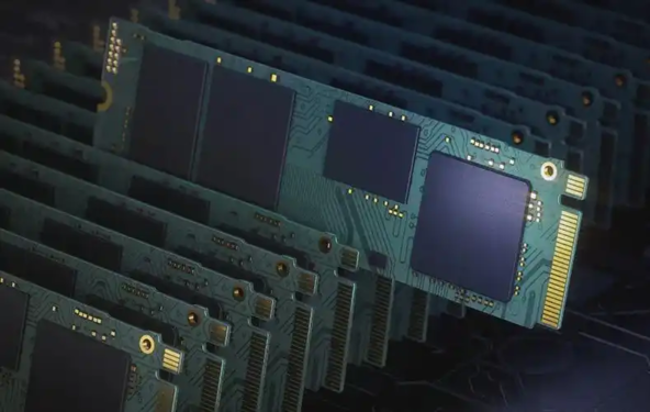 三季度DRAM市场收入达414亿美元 SK海力士再超三星 【小鱼Poker】三季度DRAM市场收入达414亿美元 SK海力士再超三星