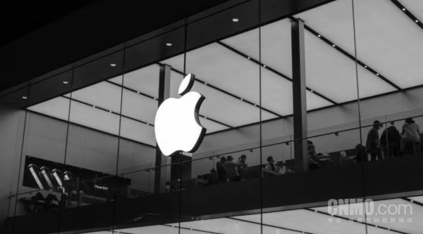 【小鱼Poker】2025年苹果iOS贡献全球35%移动流量 安卓设备占65%