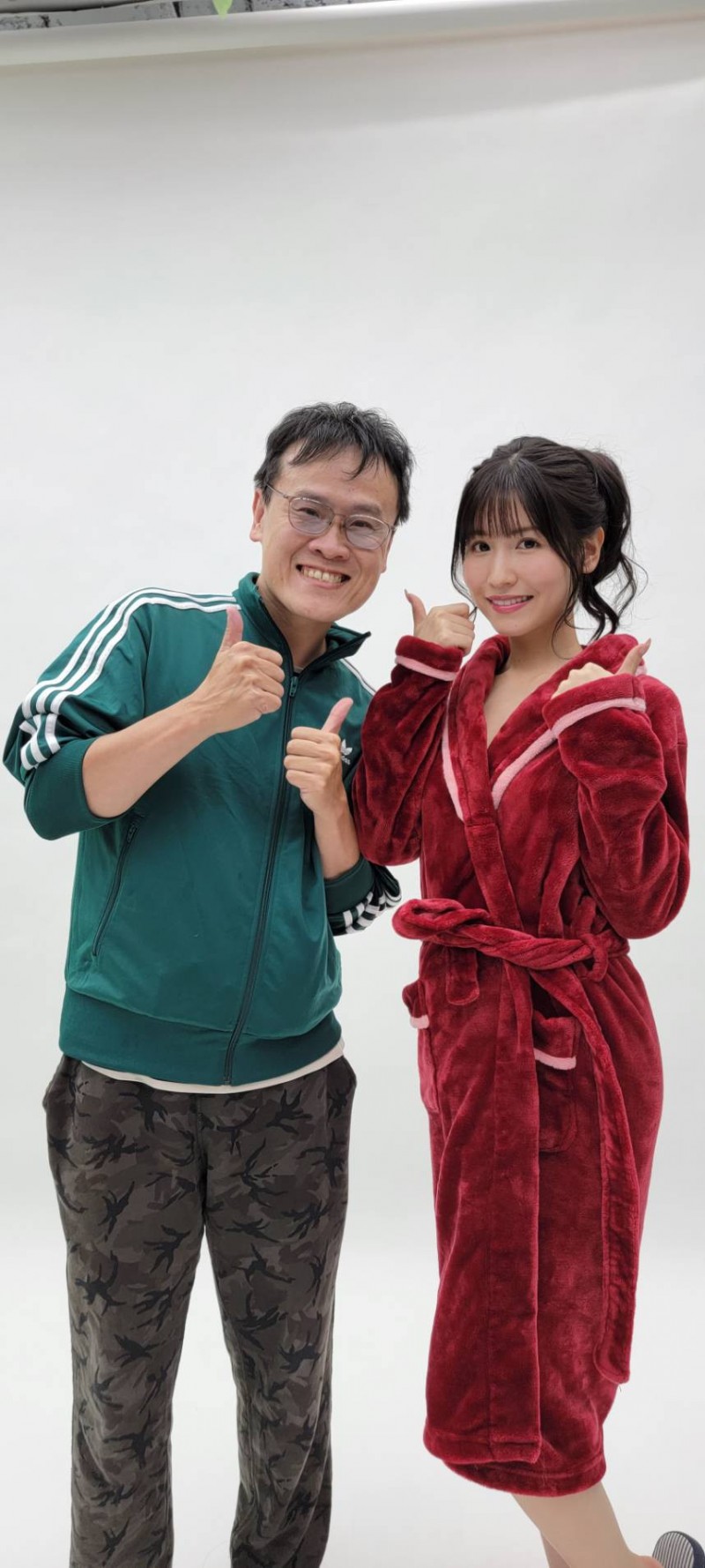 【小鱼Poker】等了3年的合作!私底下的桜空もも(樱空桃)是这样!