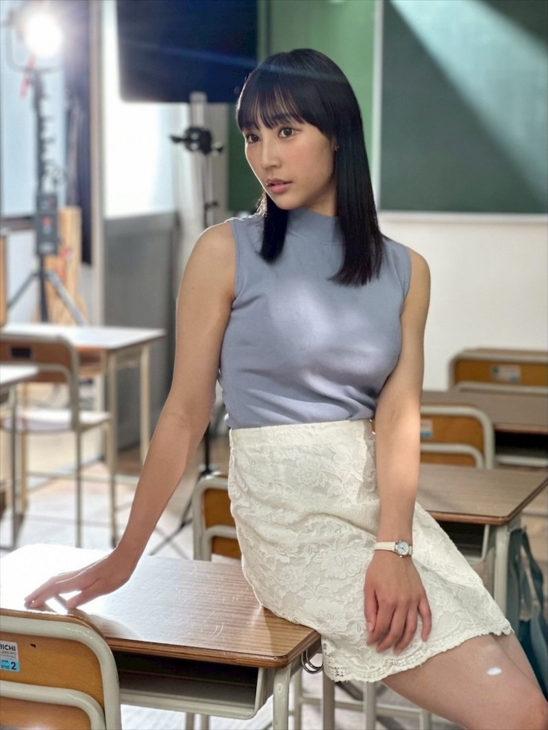 【小鱼Poker】MIKR-064,「白浜果歩」最新作品2025/12/11发布！