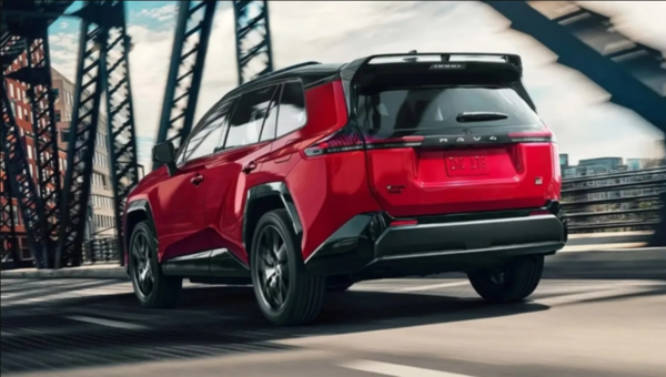 【小鱼Poker】丰田将推出RAV4 GR-Sports高性能插混版 三季度上市