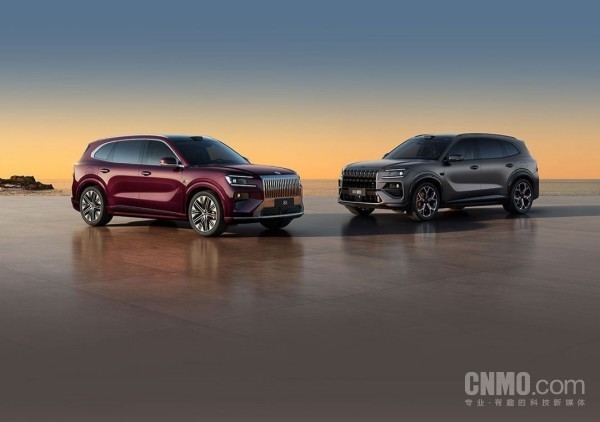 【小鱼Poker】极氪8X四款车型对比：相差十几万元 它们究竟差在哪？