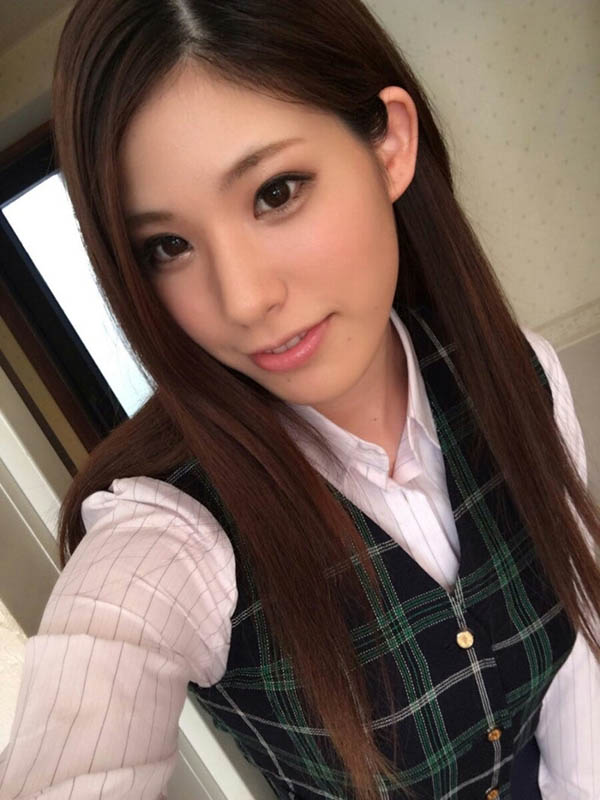 【小鱼Poker】最新推荐！巨乳系顶级新秀「诸星爱蜜莉」精选作品介绍……