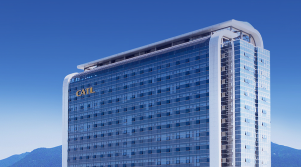 【小鱼Poker】宁德时代市值跃居A股第二 靠的是什么？