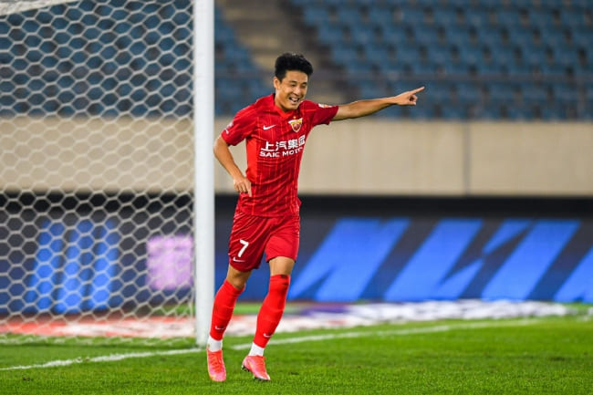 【小鱼扑克】国家队友谊赛回顾：青春风暴来袭，年轻球员用表现点亮未来