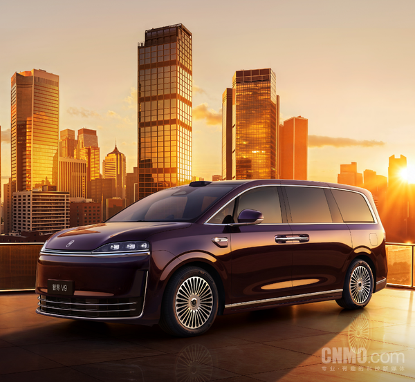 【小鱼Poker】智界V9预售72小时快报出炉：客户直言&ldquo;要买华为的MPV&rdquo;