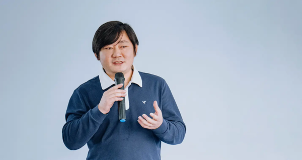 【小鱼Poker】张雪回应力挺余承东 否认抱大腿 自曝拒绝跟华为合作