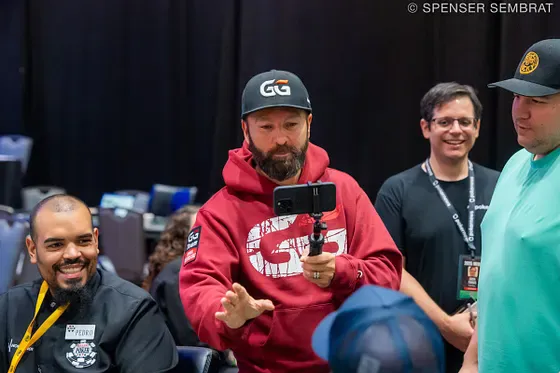 【小鱼Poker】丹牛爆出90年代扑克圈最脏套路:不需要打比赛,仅靠超卖股份就赚得盆满钵满