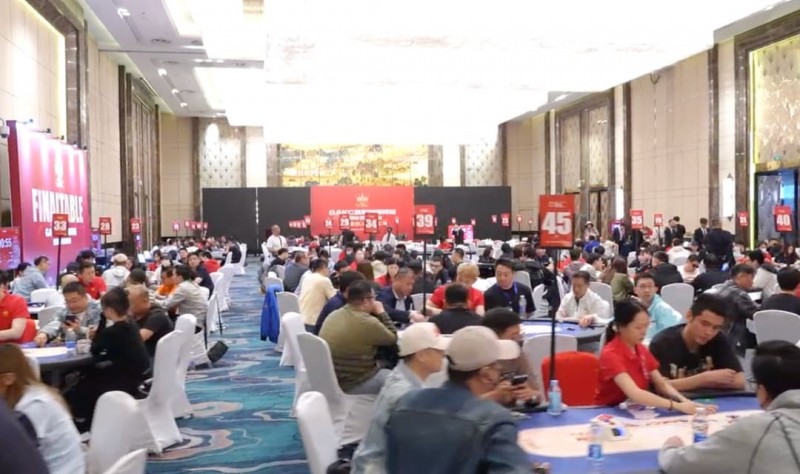 【小鱼Poker】GAKC皇冠杯廊坊站第二日战报|主赛A组184人激战,女神赛154位巾帼惊艳登场