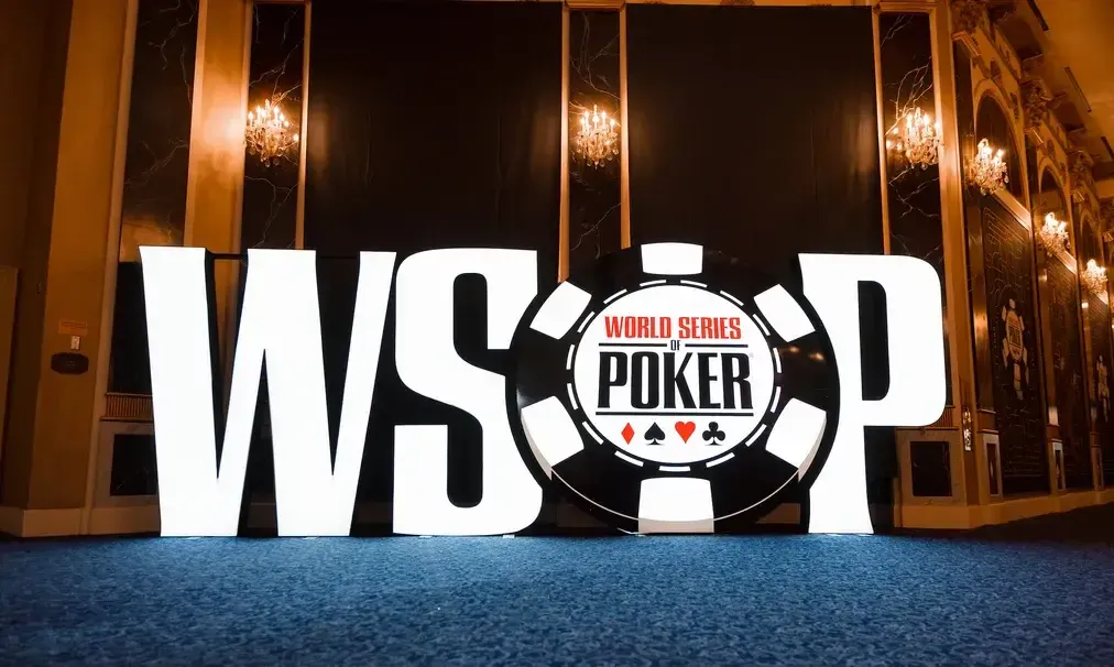 【小鱼Poker】740倍回报!中国选手Wang Bichun斩获GGWF赏金猎人主赛冠军!