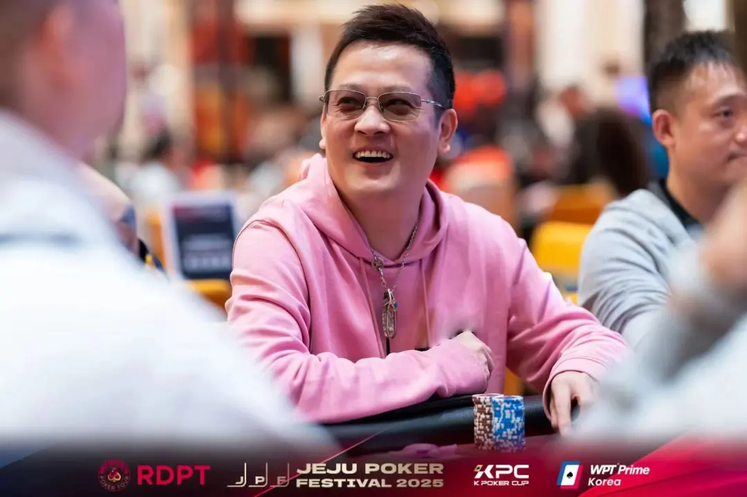 【小鱼Poker】“Let’s Go! Dong Chen!”从1美元奇迹到4美元截胡:丹牛为何非抢到陈东不可?