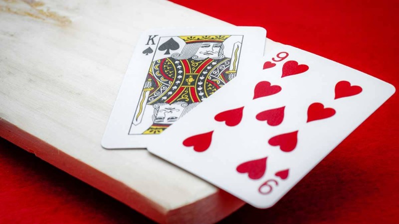 【小鱼Poker】当BB变成“跟注站”,BTN应该加注更多还是更少?一个GTO实验的意外答案