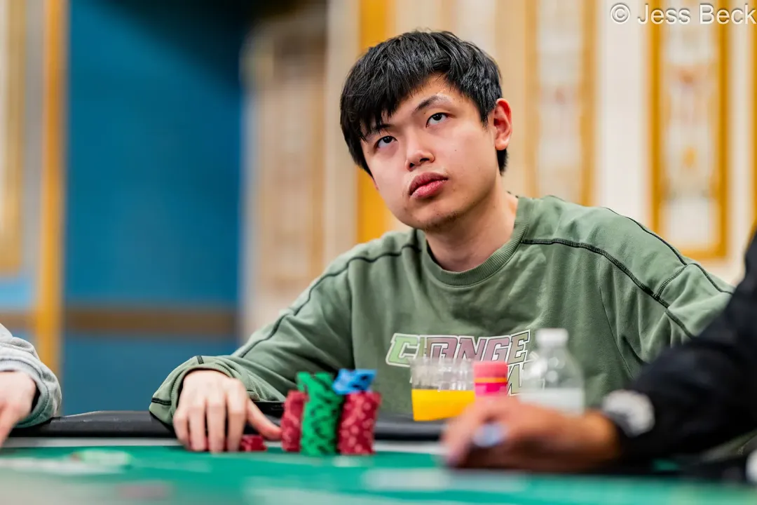 【小鱼Poker】人物 | 张鸿皓——牌桌旁的运筹学者：偶然的冠军，必然的理性主义者