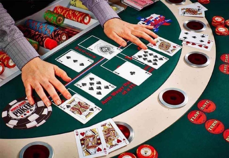 【小鱼Poker】换桌不是重启手气：先看两个条件，再决定是否值得起身