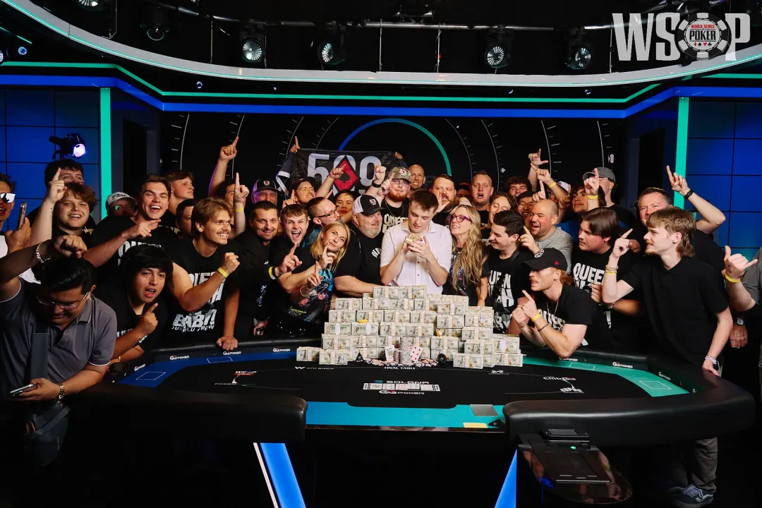 【小鱼Poker】WSOP主赛事单挑J3o抓诈同花,英雄式跟注还是世纪自杀?