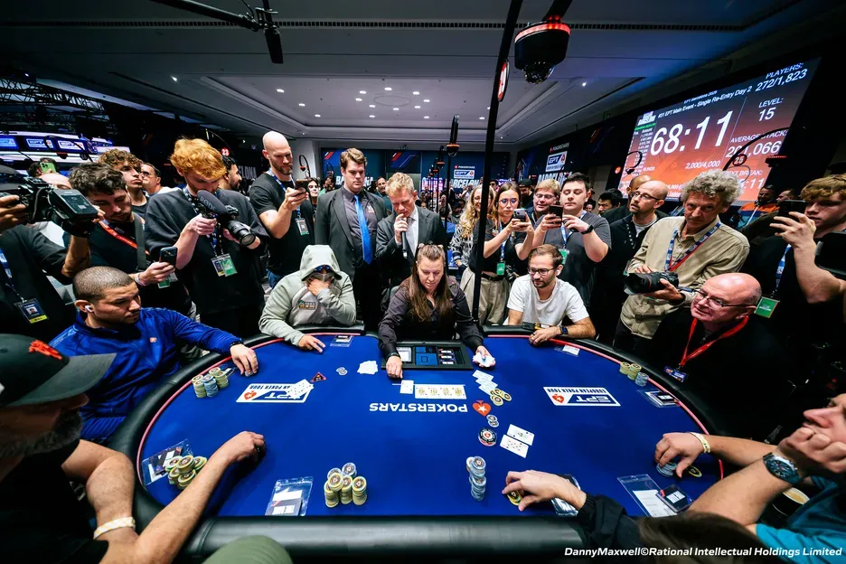 【小鱼Poker】郑晓生码量96bb冲击EPT冠军,章聪雅9bb擦线晋级