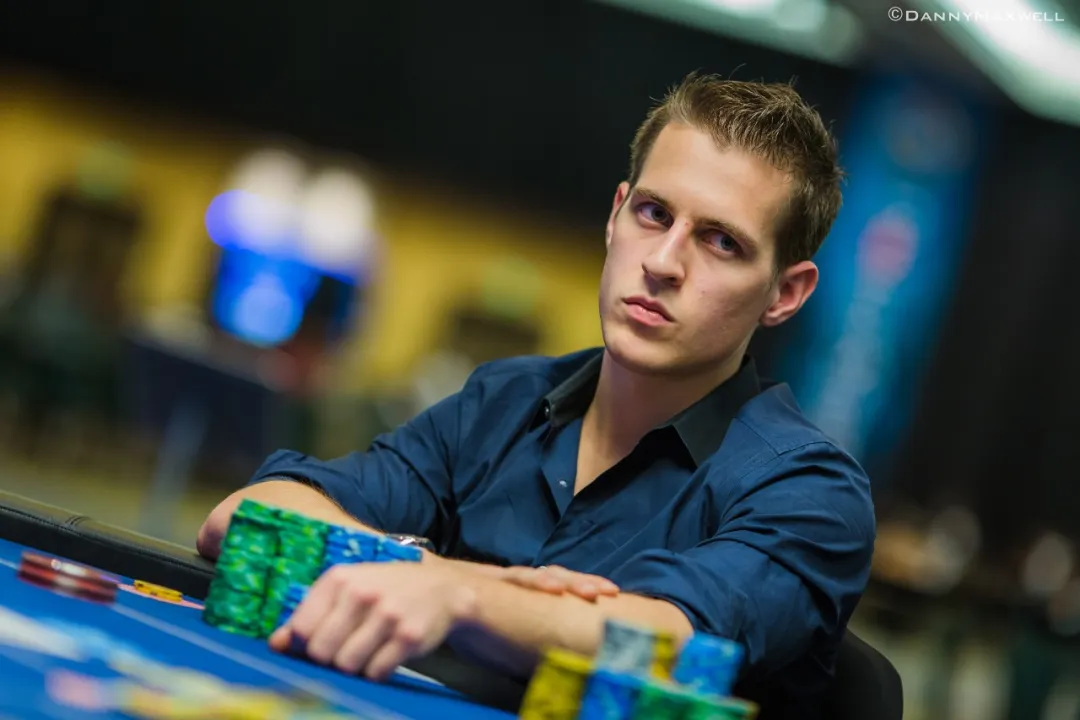 【小鱼Poker】Mike McDonald:18岁赢下137万刀的扑克天才,退役十年,放下招牌凝视去下棋
