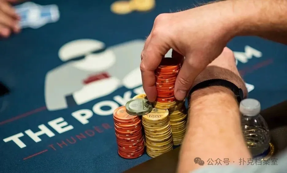 【小鱼Poker】为什么疯子赢锦标赛，紧弱却很少赢？