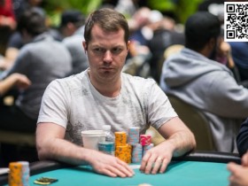 【小鱼Poker】玩法:拿着AK是不是很难弃牌?但有的时候再难你也得弃