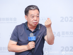 【小鱼Poker】专家:机器人取代的就是名校毕业生 厨师工资高于硕士