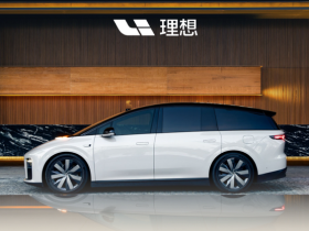 【小鱼Poker】三大新势力新增订单曝光 零跑约1.4万 理想破0.8万