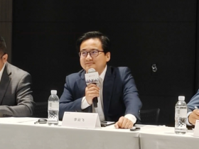 【小鱼Poker】李云飞:比亚迪将坚持磷酸铁锂电池路线 这是原则!