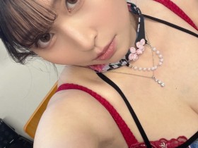 【小鱼Poker】一億人の愛人!比20岁性感、比30岁奔放、比40岁可爱的她重大声明!